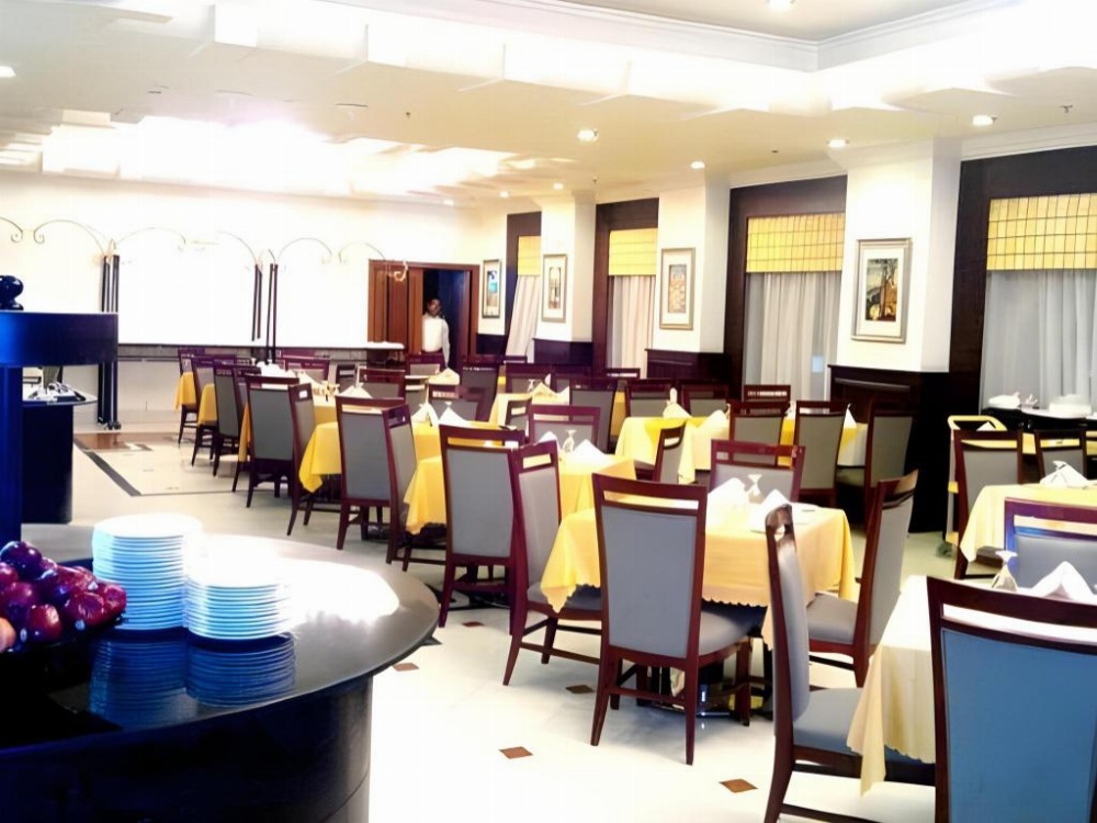 Al Rawda Royal Inn